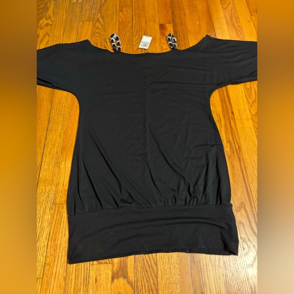 C Graffiti Top NWT